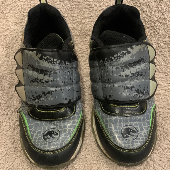 Jurassic park kids shoes - Picture 1 of 6